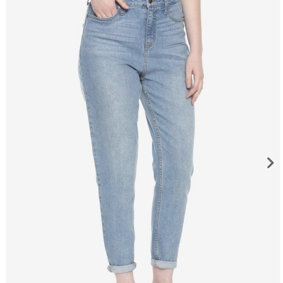 Hot Topic Jeans (2 total) Sz 9 - Picture 2 of 3